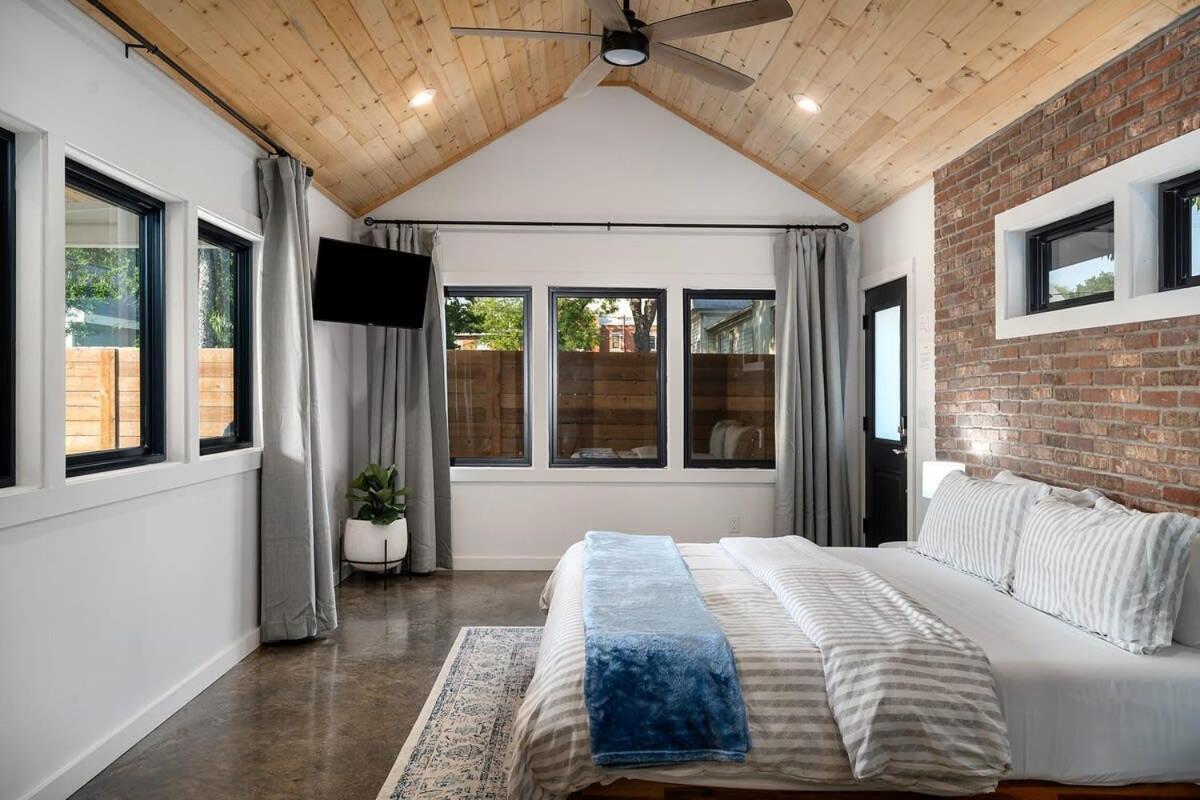 Petit Paradis Studio With Hot Tub Fredericksburg Luaran gambar
