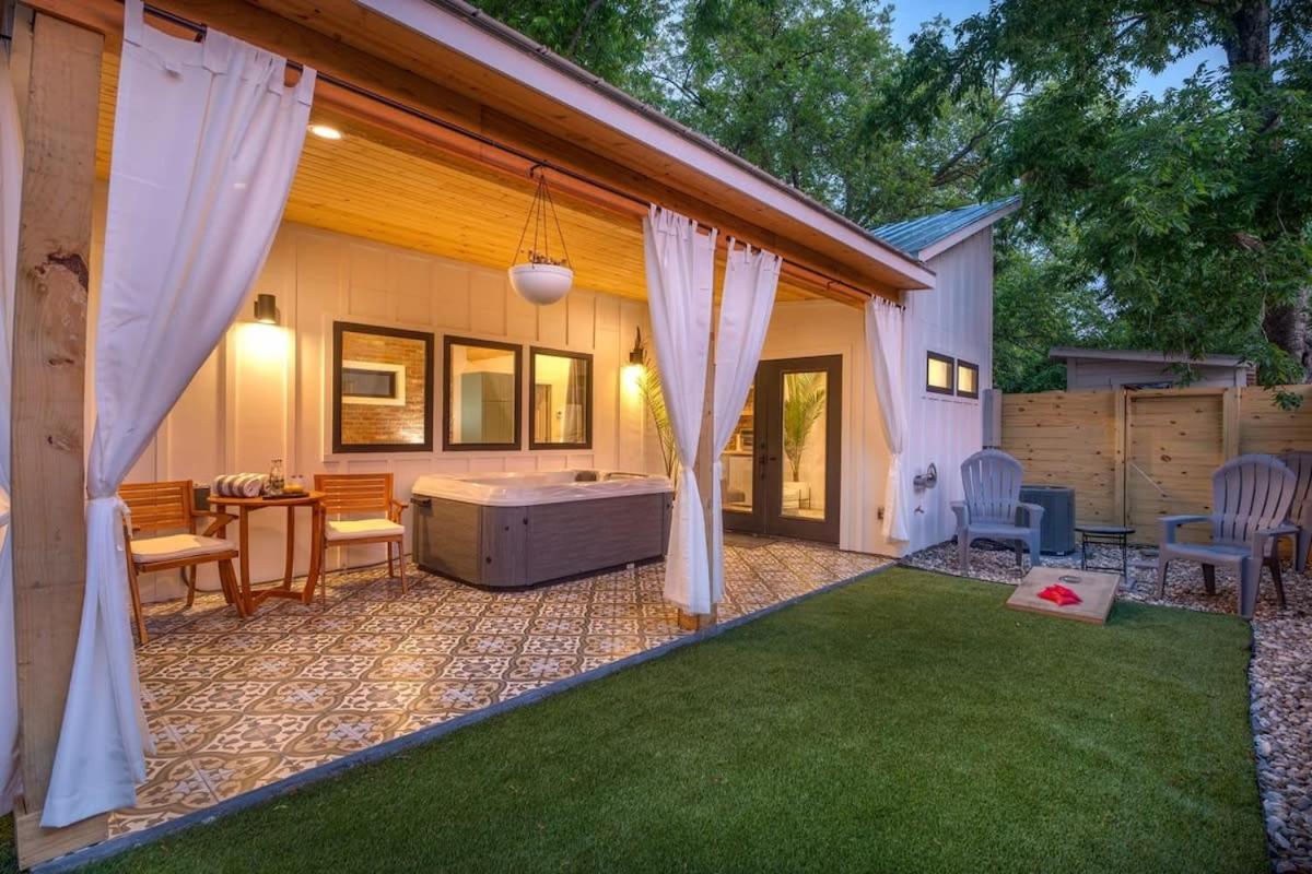 Petit Paradis Studio With Hot Tub Fredericksburg Luaran gambar