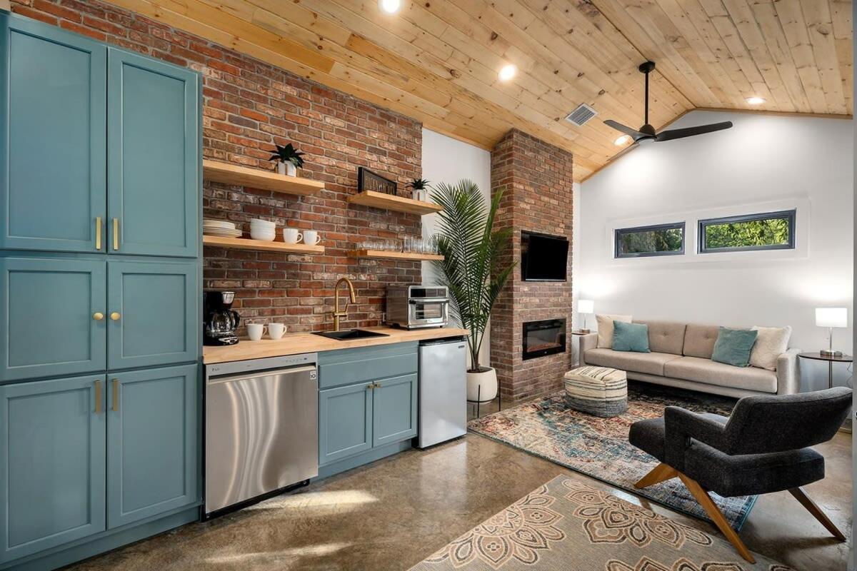 Petit Paradis Studio With Hot Tub Fredericksburg Luaran gambar