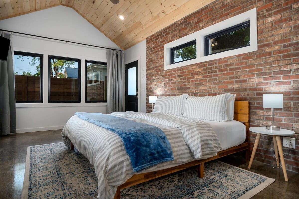 Petit Paradis Studio With Hot Tub Fredericksburg Luaran gambar